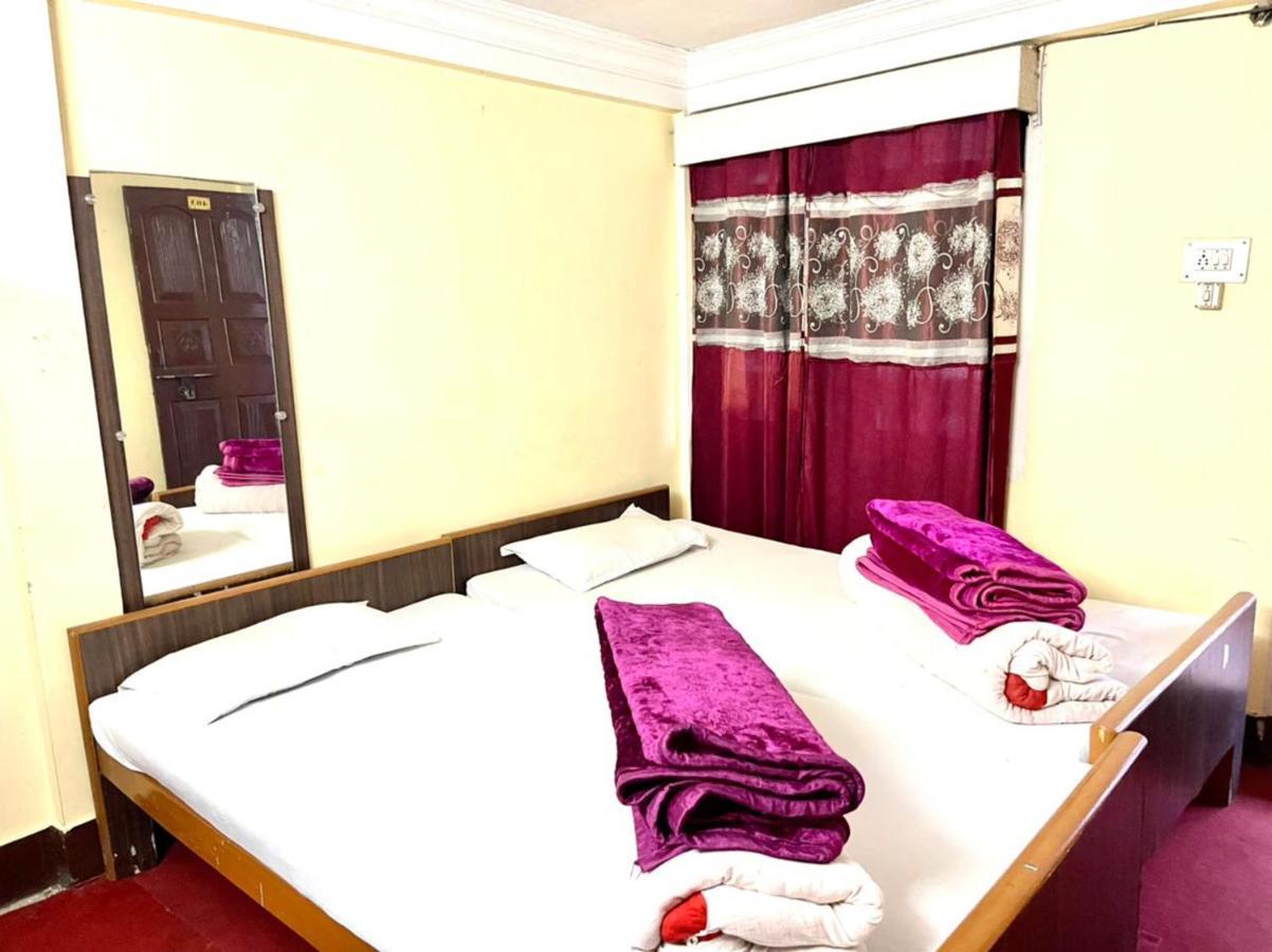 International Youth Hostel Darjeeling Дарджилінг Екстер'єр фото